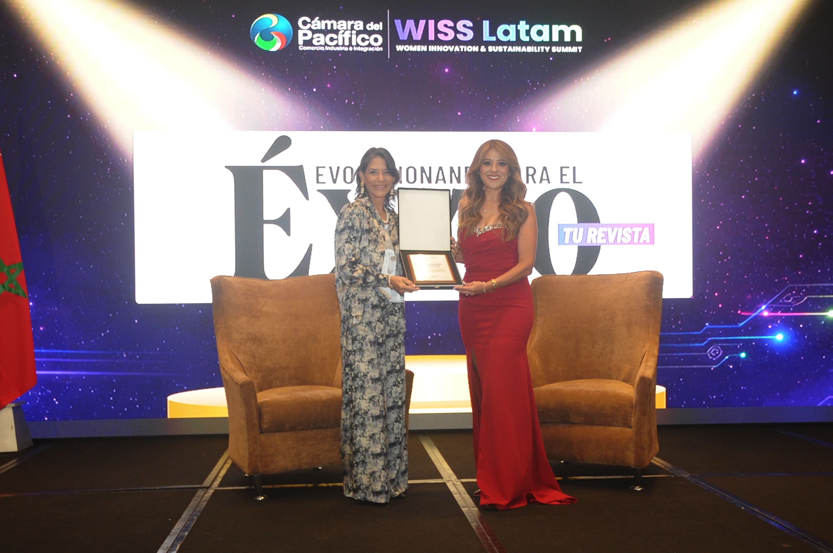 Reconocimiento a Evolucionando para el Éxito — WISSLatam Awards 2026